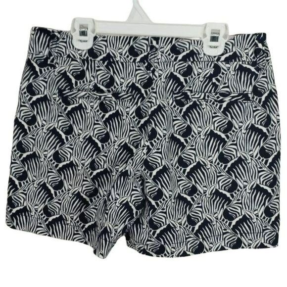 Crown & Ivy zebra animal print shorts size 2 black white Business travel - Picture 7 of 7